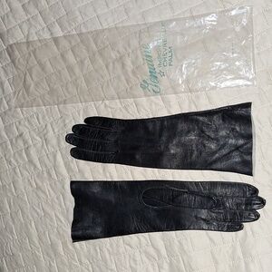 Vintage Leather Gloves
